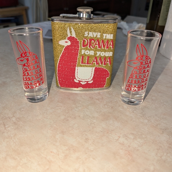 Drama llama Flask + 🦙 Shot glasses sparkly gold - Picture 10 of 10
